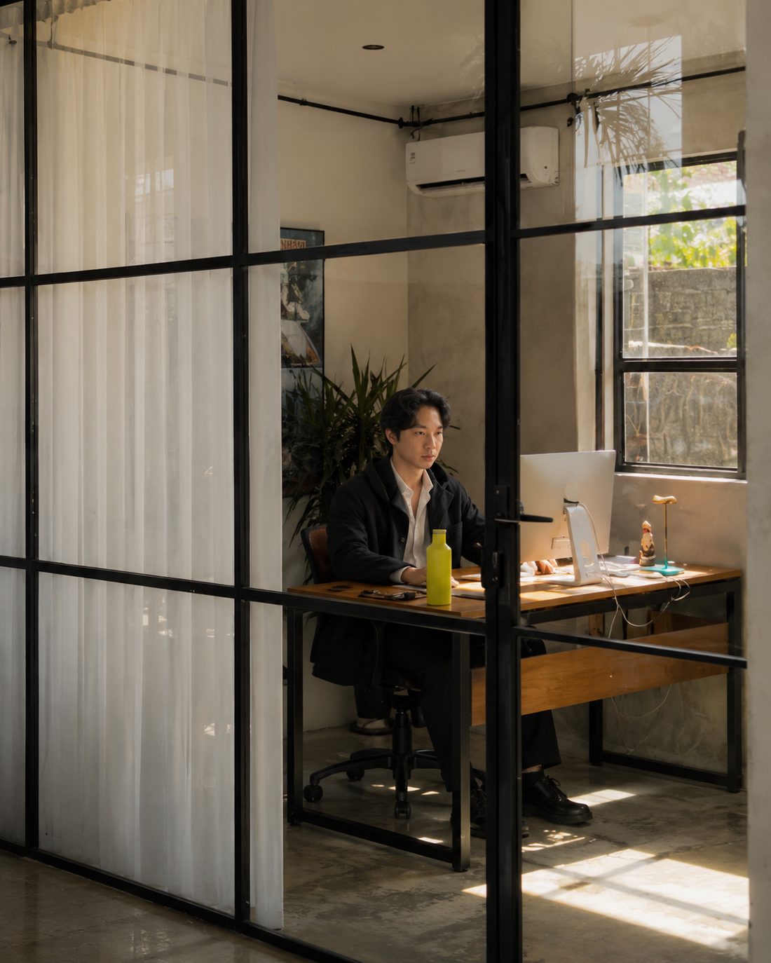 Private editing office